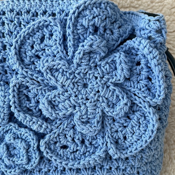 Patricia Nash Cantinella Crochet Bag w/ Matching Coin Pouch & Key Ring - Picture 2 of 14